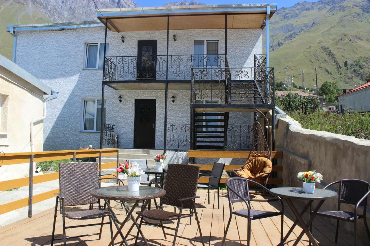 Hotel Elia Kazbegi Eksteriør bilde